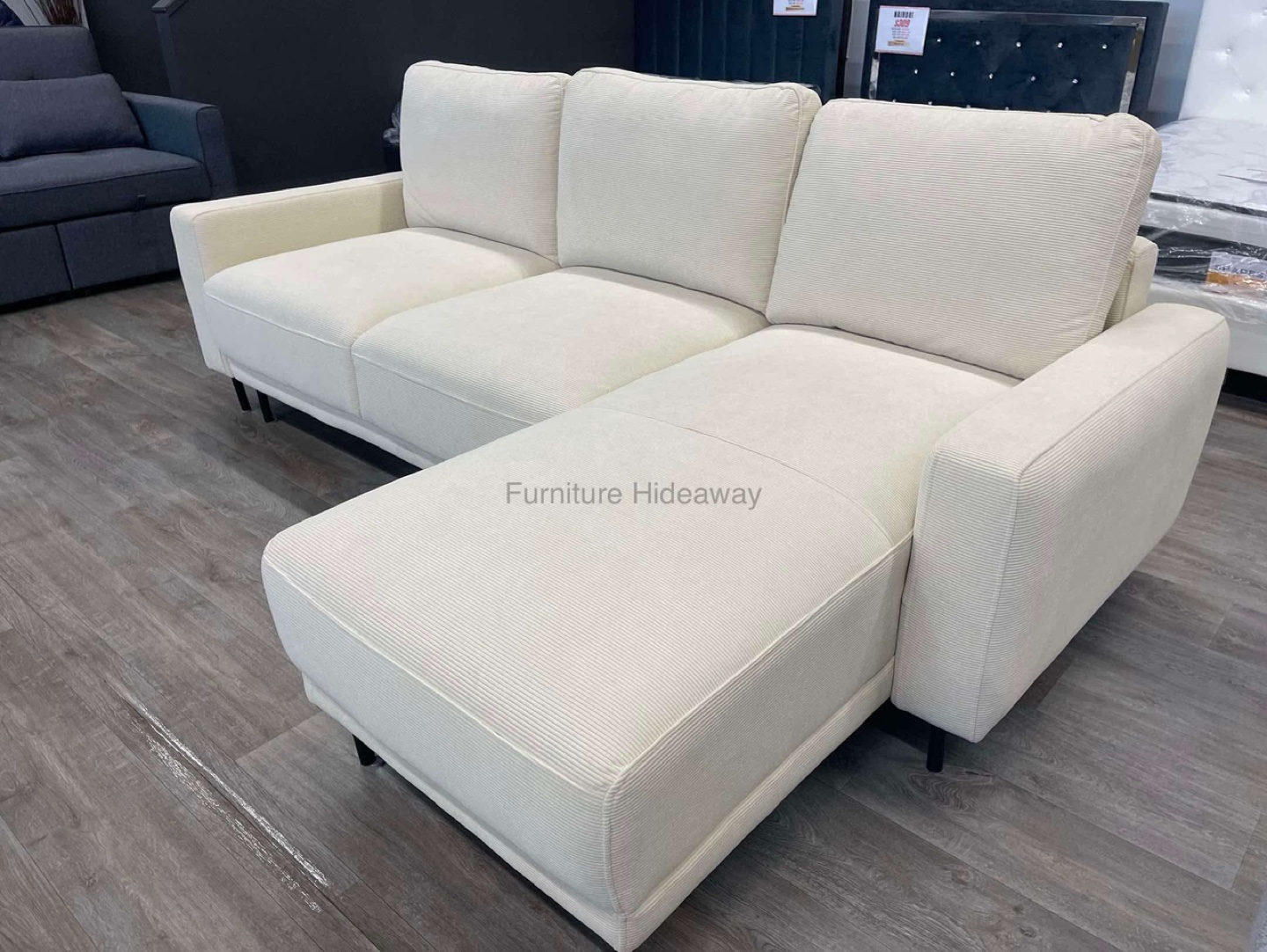 Cream Sectional Sofa- Only 1pc Left‼️ Floor Model