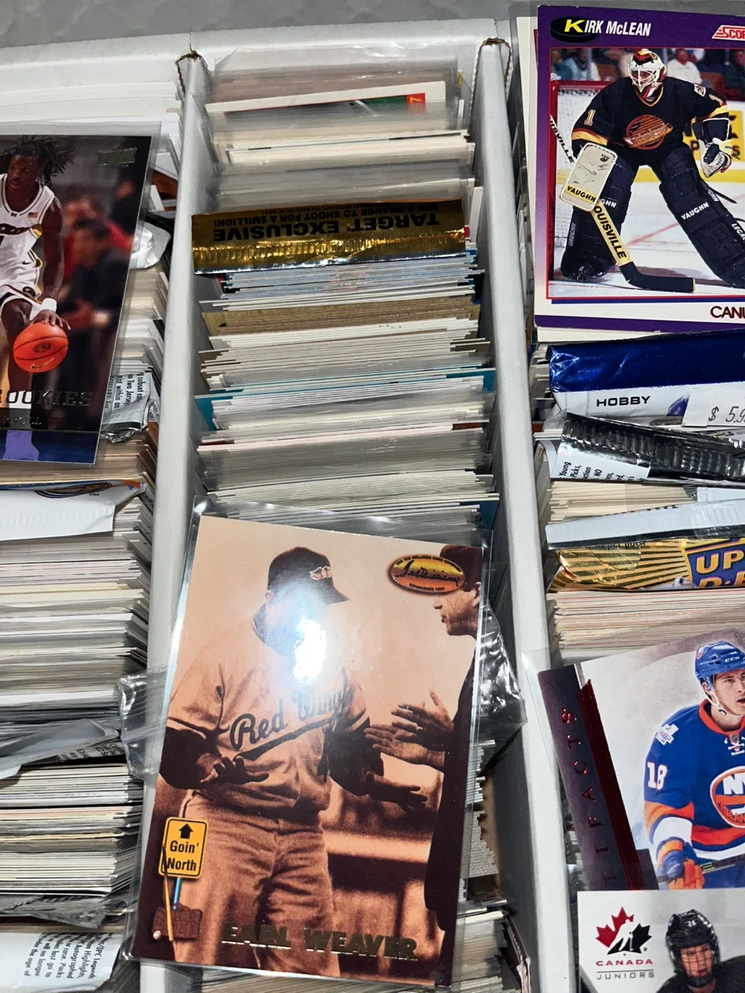 Huge Lot of Hockey, Baseball, Basketball & more Cards image indicator(4)