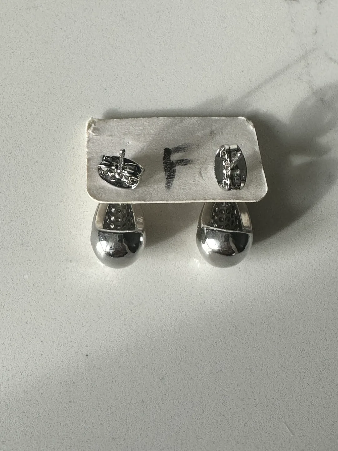 Silver-tone Teardrop Earrings image indicator(3)