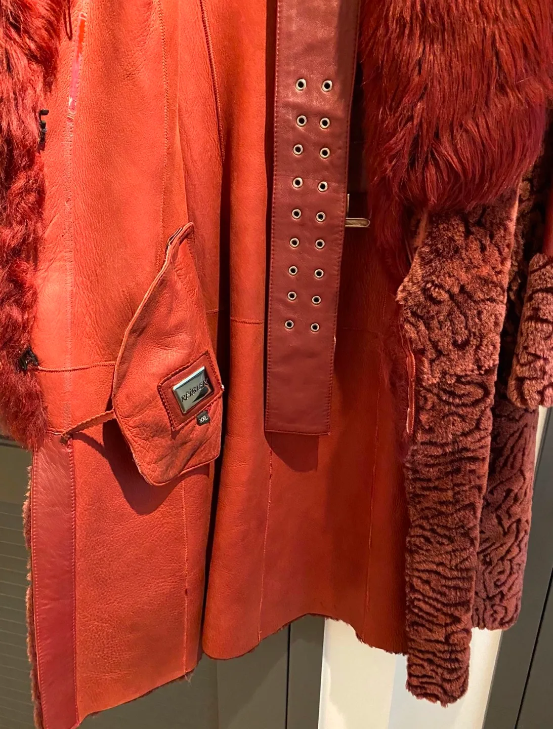 Gorgeous Burgundy Sheepskin Coat - Size L/XL image indicator(2)