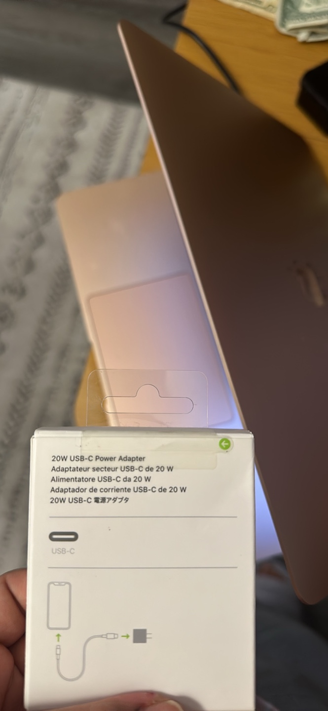 Apple 20W USB-C Power Adapter - photo 2