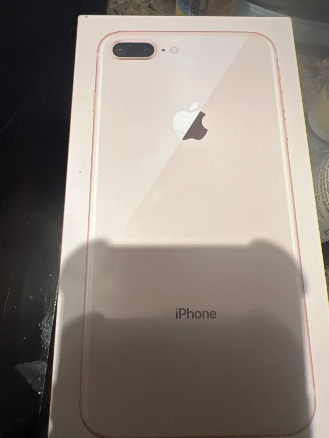 iPhone 8 Plus Rose Gold thumbnail