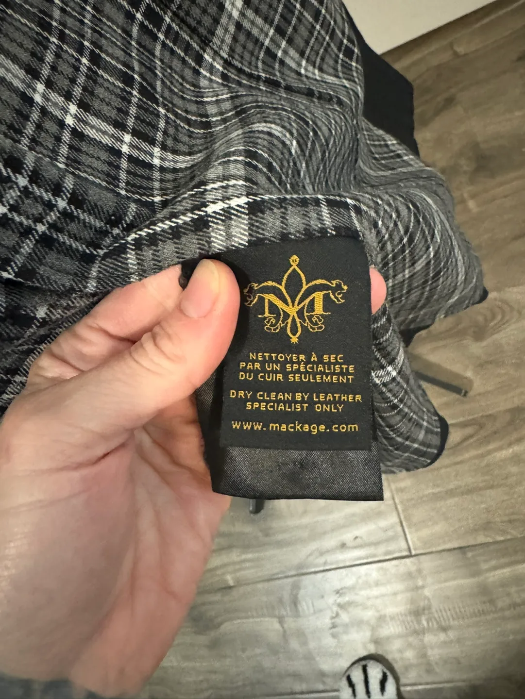 Mackage vintage trench coat - size large image indicator(8)