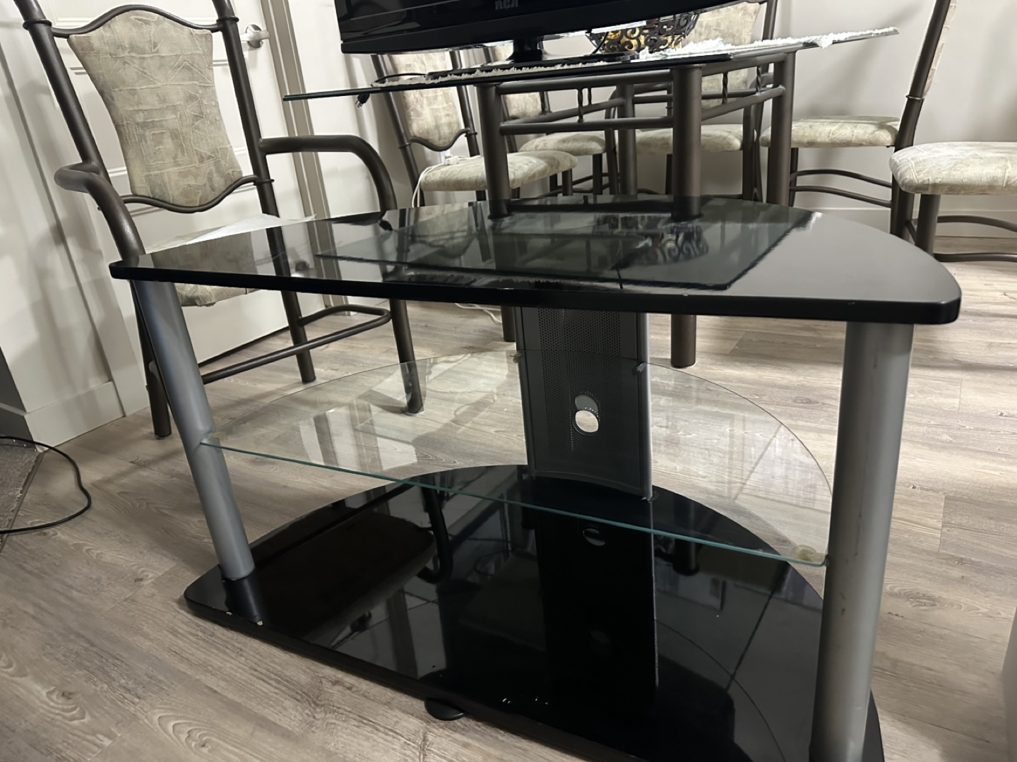 Tv/entertainment unit in a good condition