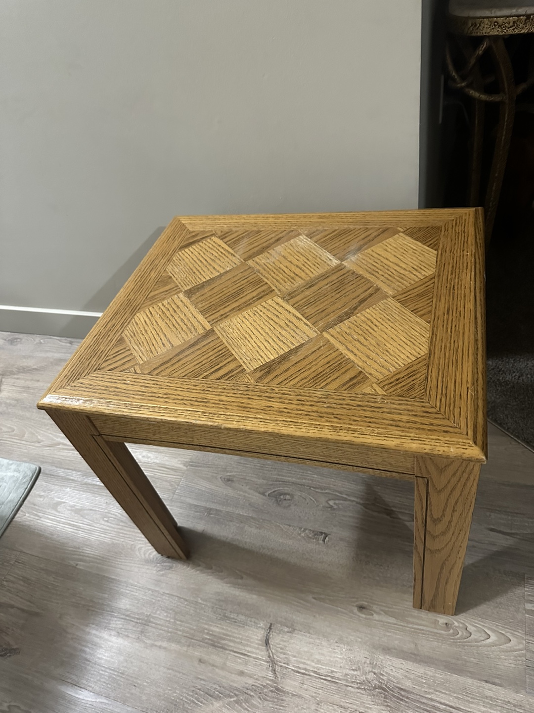 Oak Wood End Table