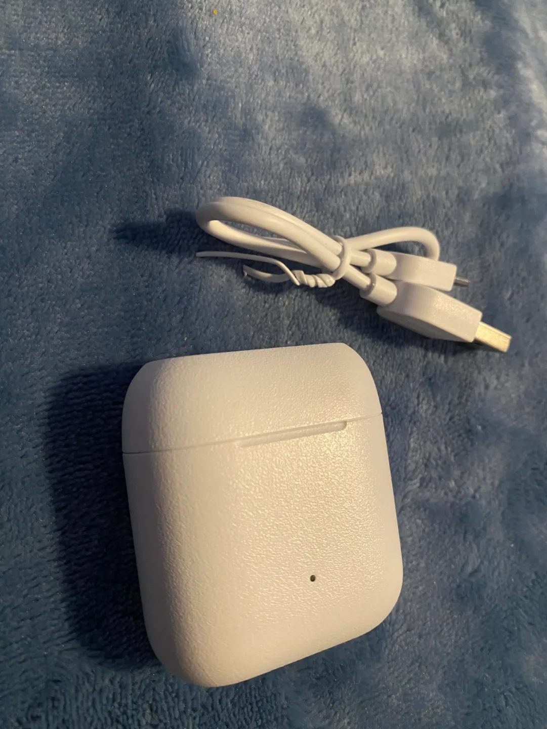 Wireless Earbuds with Charging Case image indicator(3)