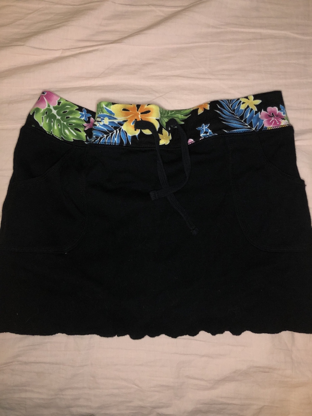 Hawaii Black Mini Skirt with Tropical Print - photo 2