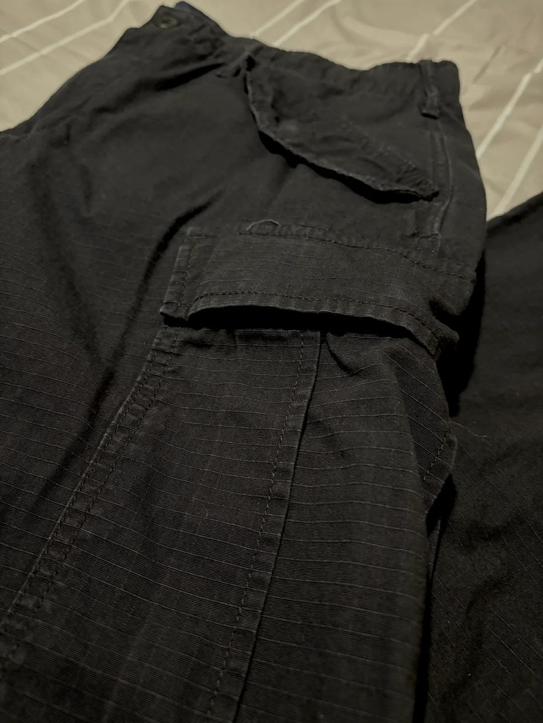 GAP Black Cargo Pants Men’s W34/L30 image indicator(3)