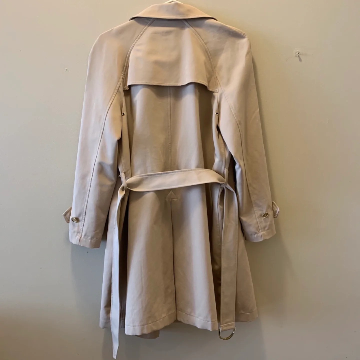 IMNYC Beige Trench Coat image indicator(6)