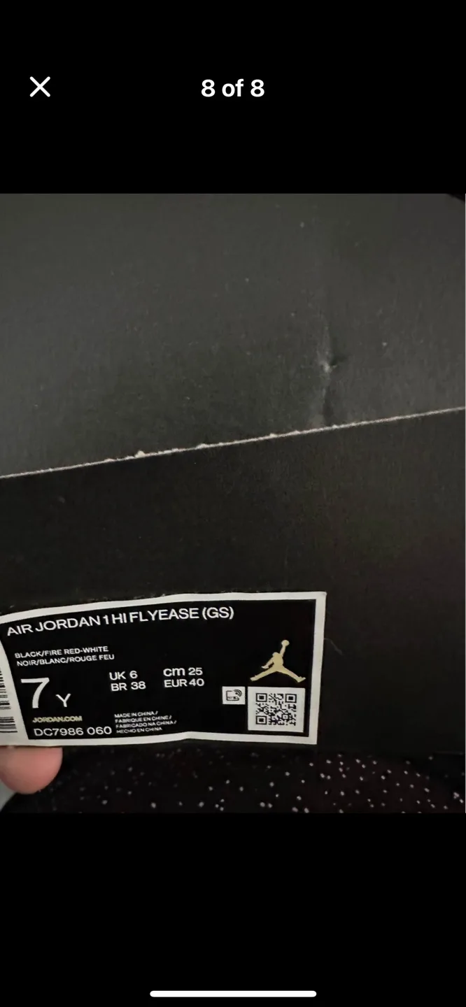 Air Jordan 1 Hi Flyease (GS) Size 7Y image indicator(5)