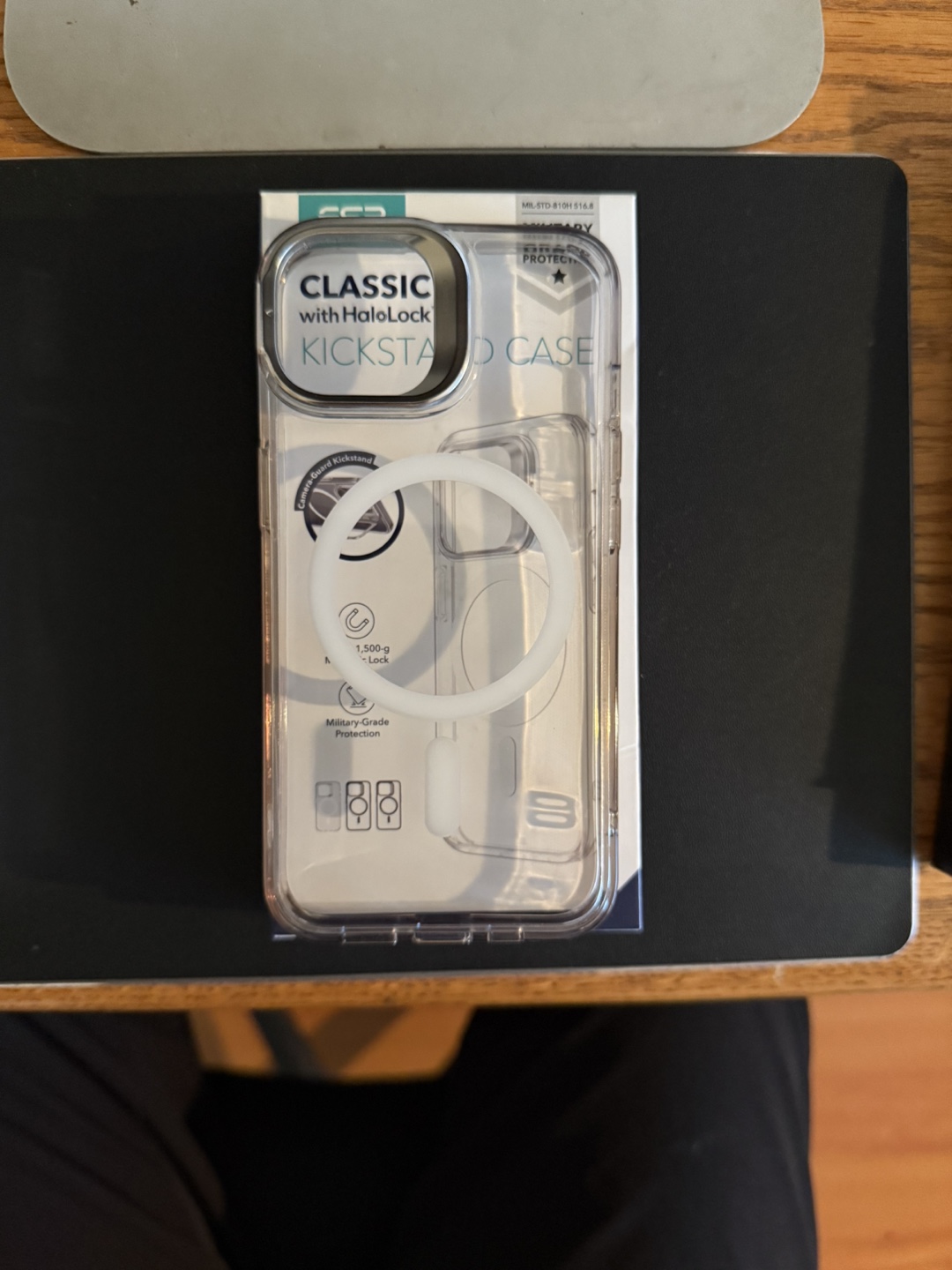 iPhone 14 - photo 3