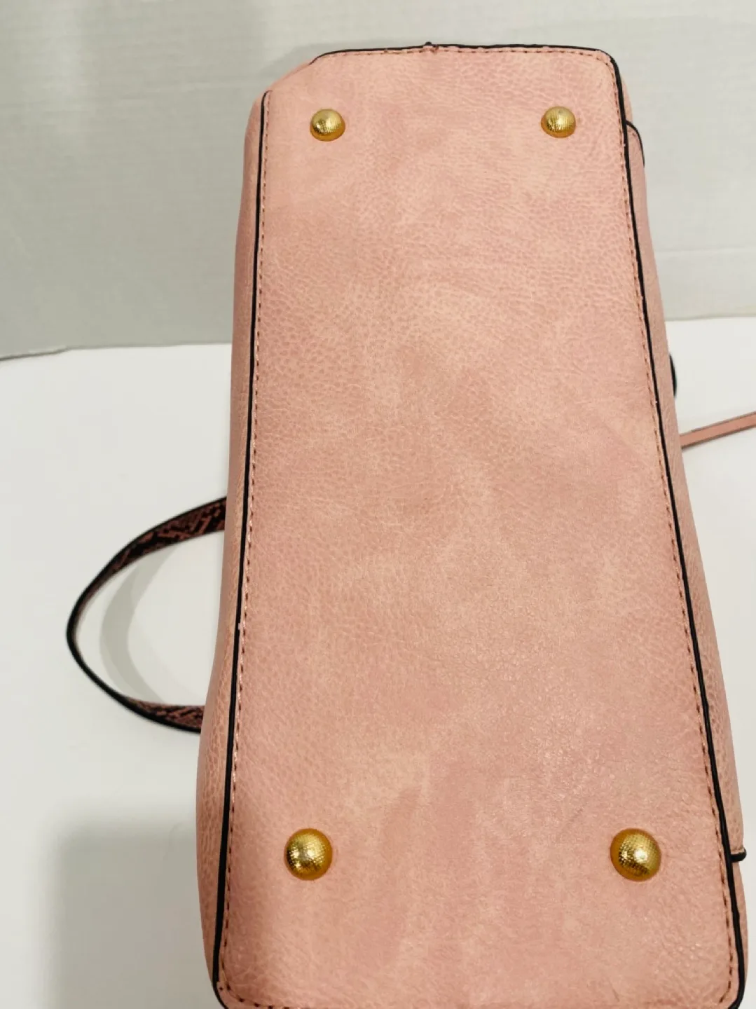 MKF Pink Tote Bag. Cartera espaciosa MKF. image indicator(5)