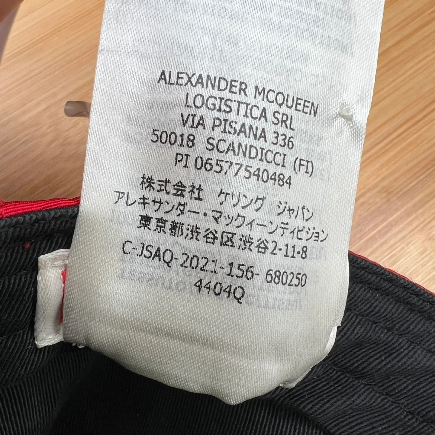 Alexander McQueen Graffiti Cap Blk/Red Size S image indicator(7)