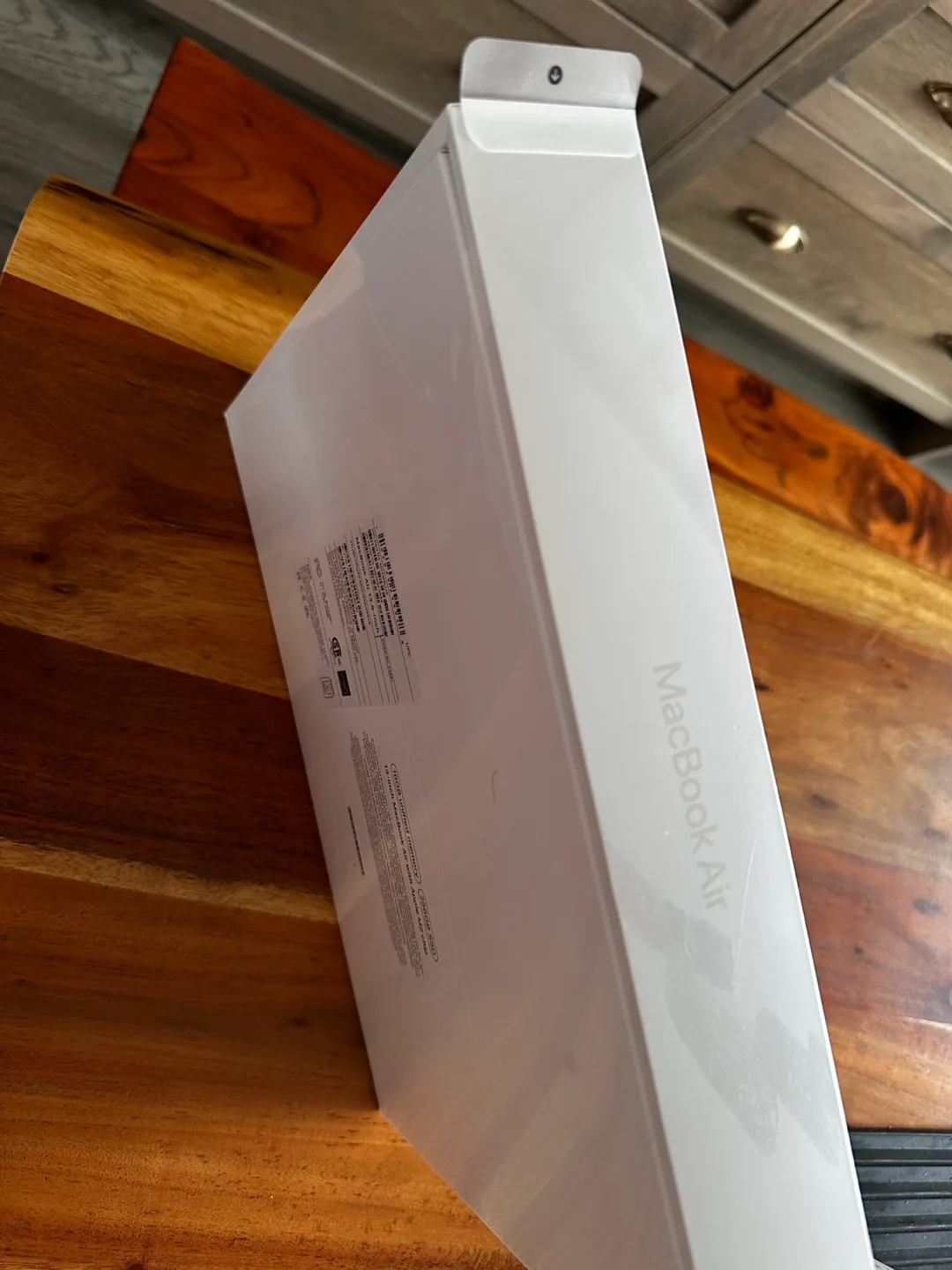 New MacBook Air 13-inch Apple M2 Chip - 16GB RAM, 256GB SSD image indicator(3)