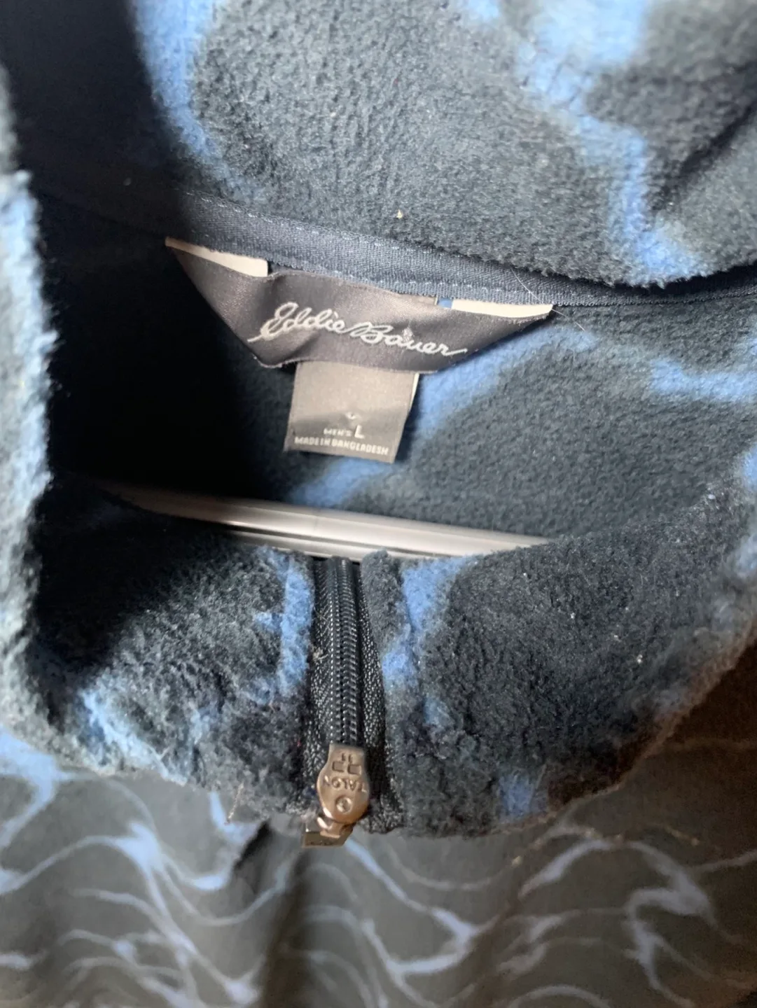 Eddie Bauer fleece image indicator(3)