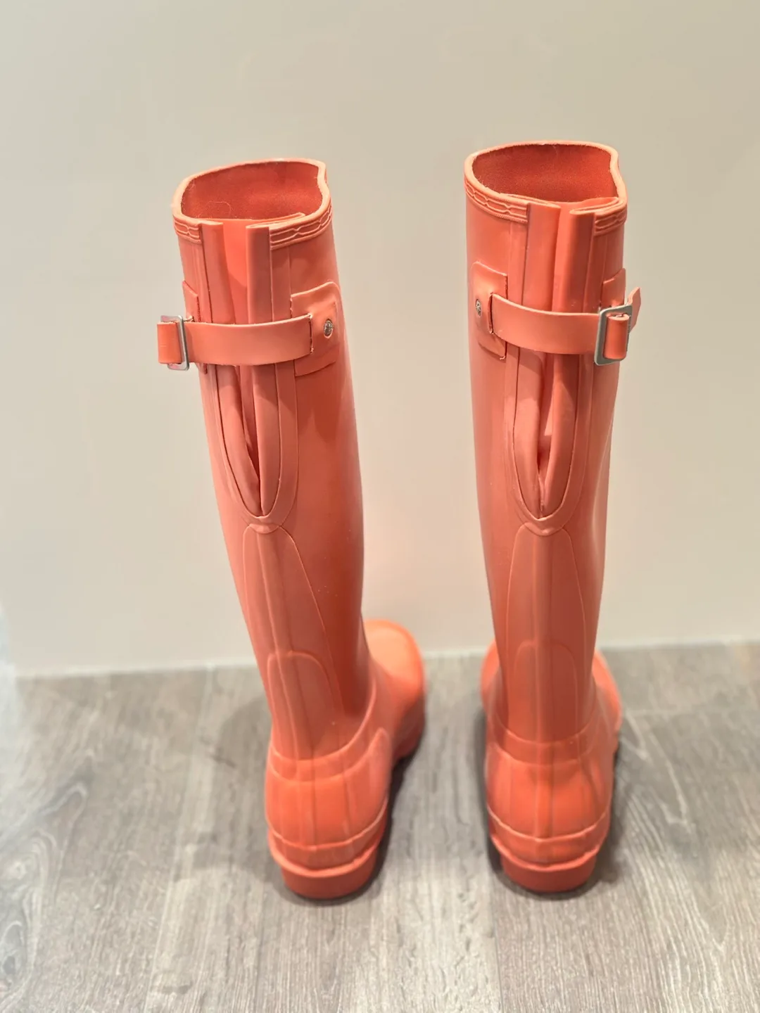 Hunter Boots - Size US 5 image indicator(2)