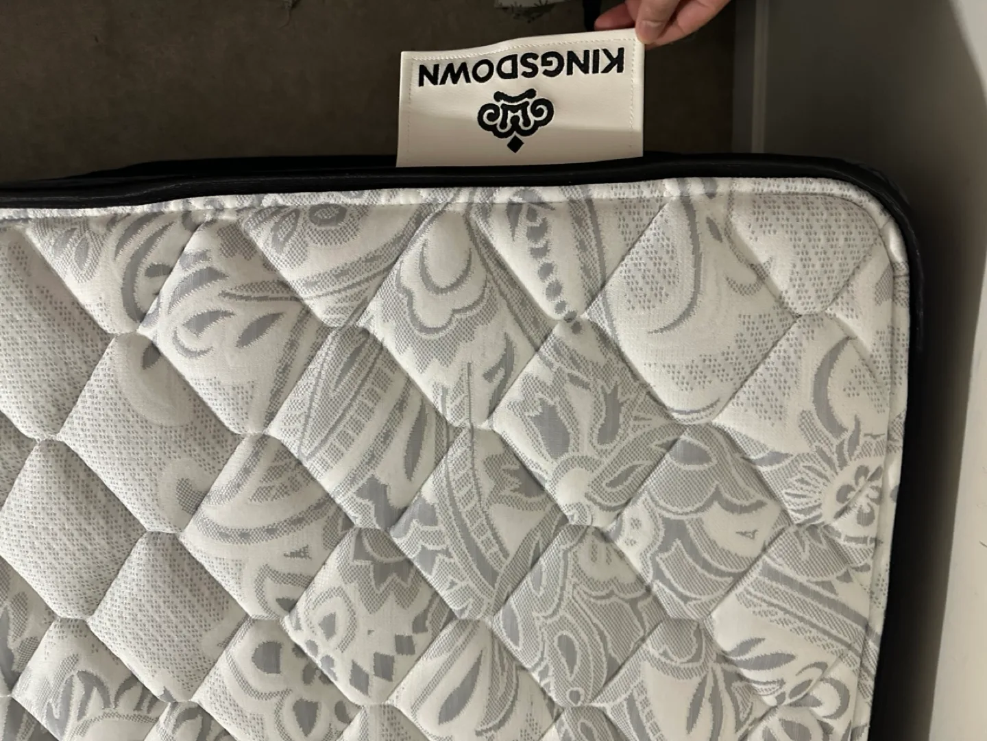 Queen Mattress from sleep country –  $1000( Retail  $1900) image indicator(2)