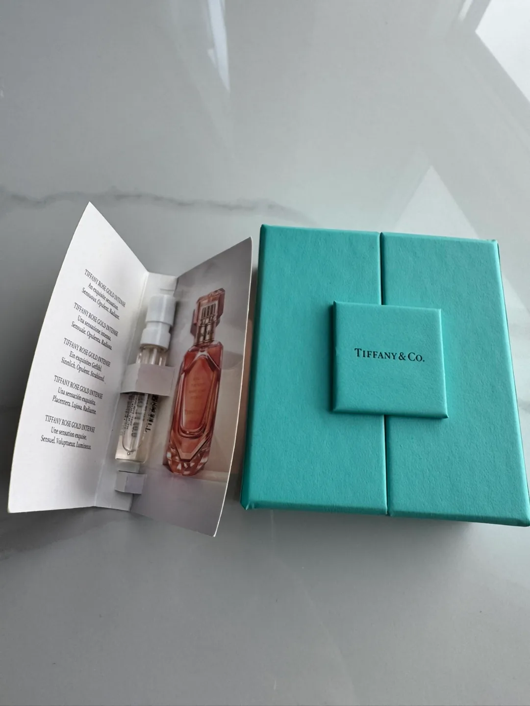 Tiffany & Co. Perfume Sample Set image indicator(5)