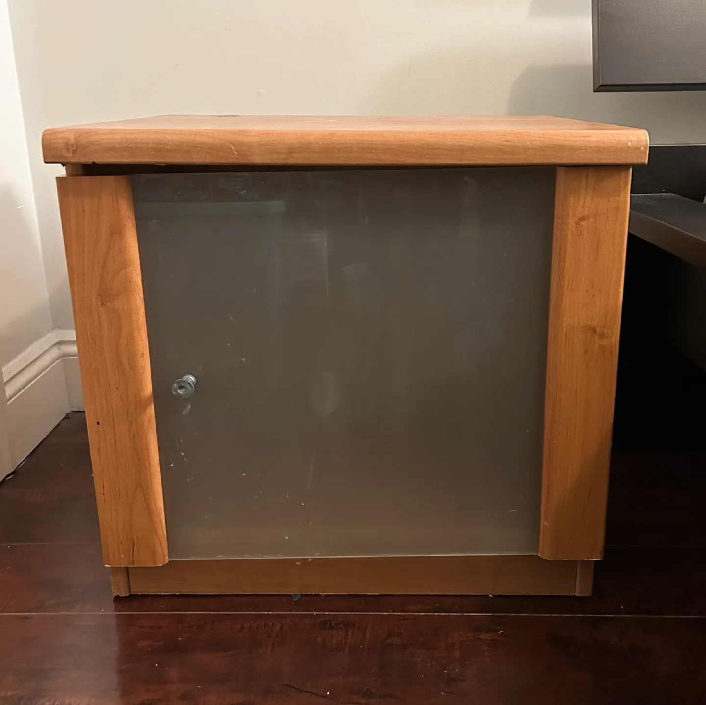 Wooden bedside table image indicator(3)