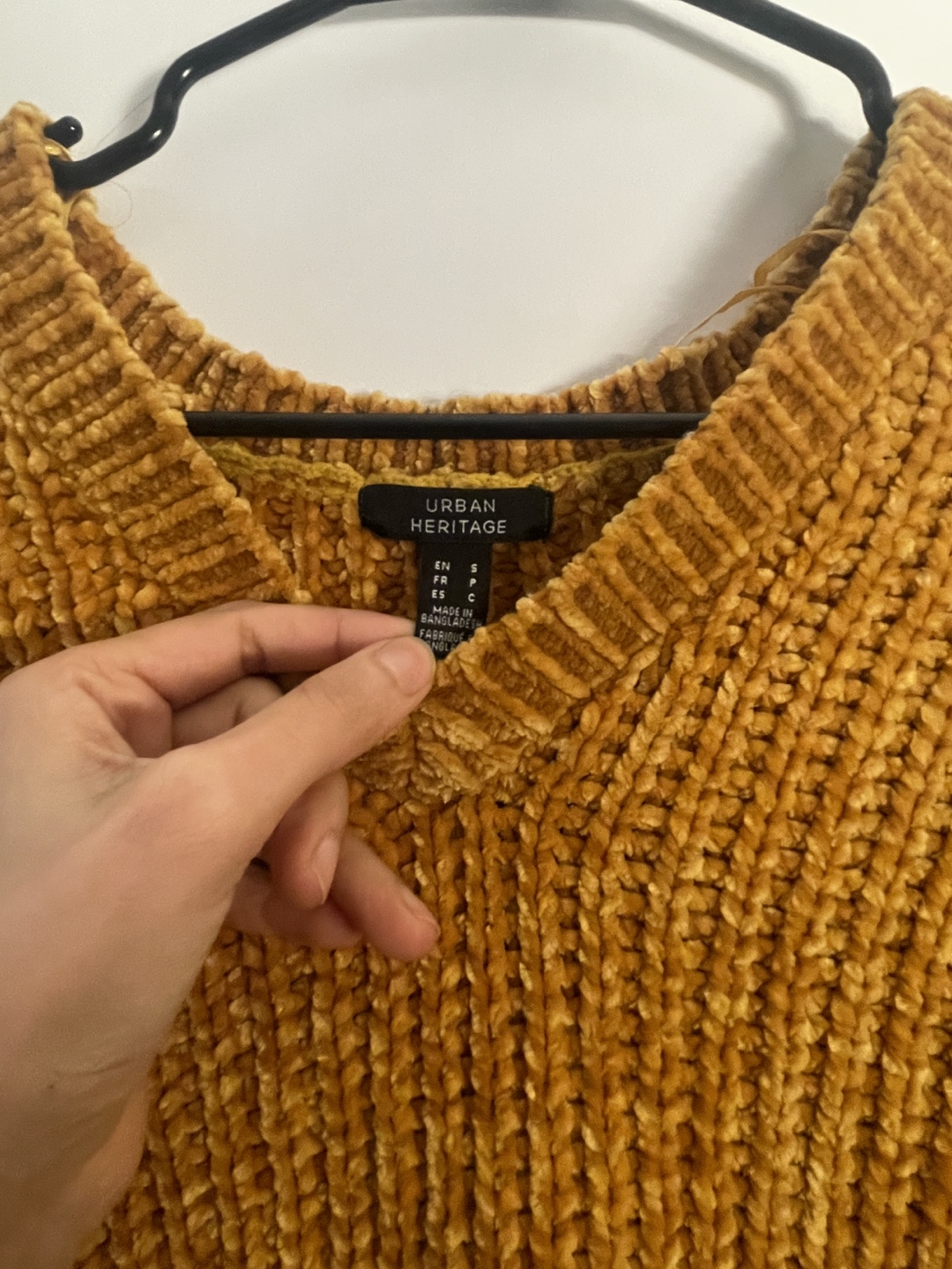 Urban Heritage Mustard Yellow Velvet Knit Sweater - photo 2