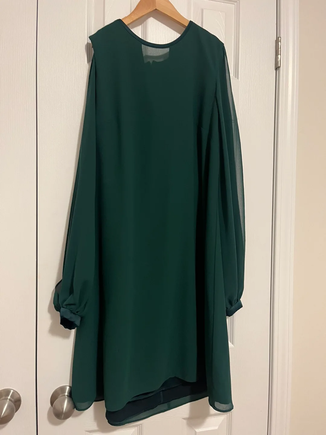 Vince Camuto Emerald Green Mini Dress Size 8 thumbnail