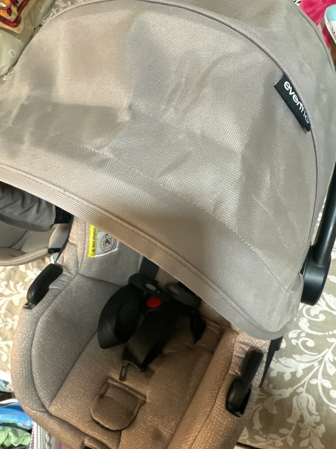 Car seat LIKE NEW image indicator(5)