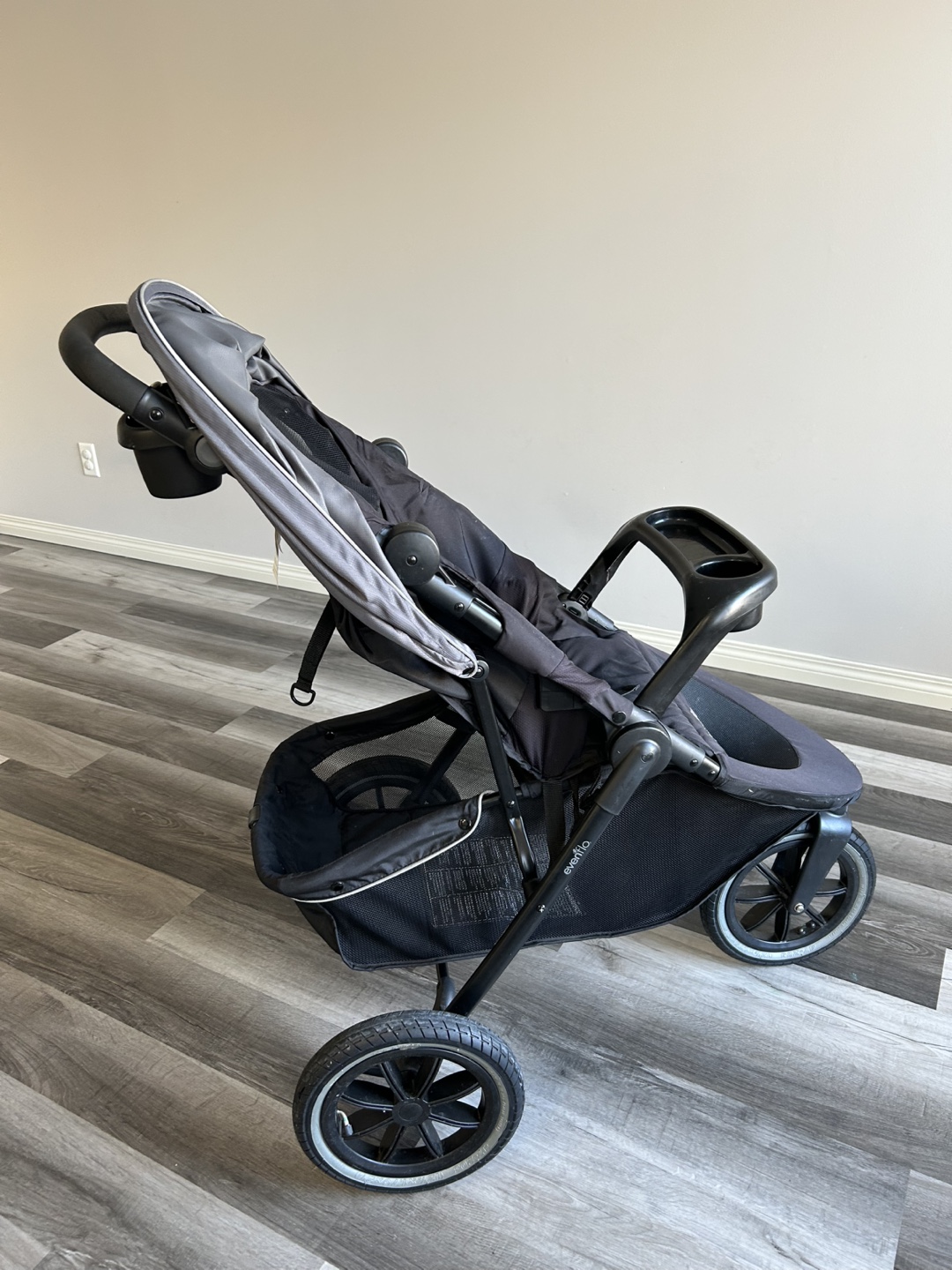 Evenflo stroller