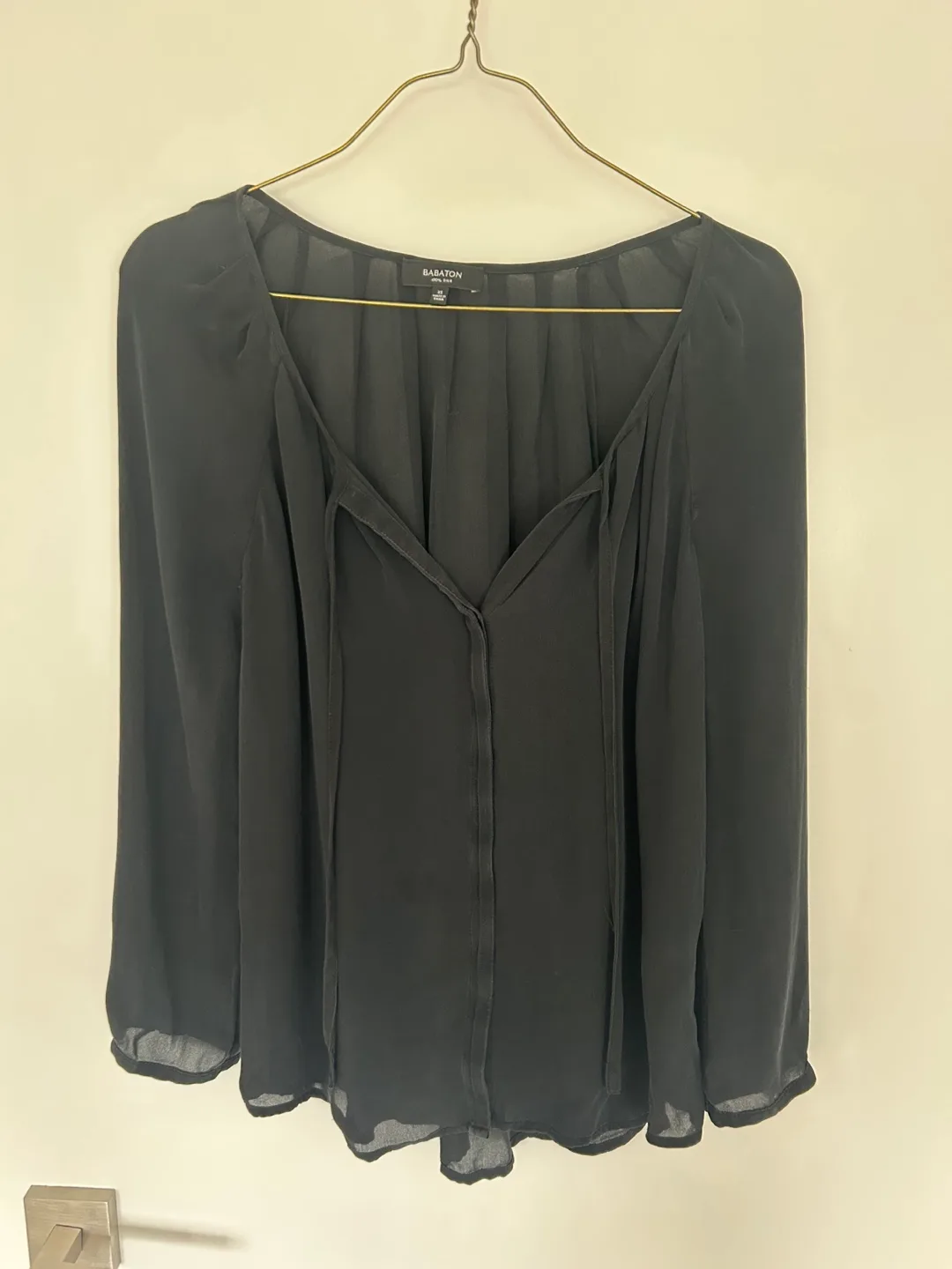 Aritzia Bundle (8pcs) image indicator(3)