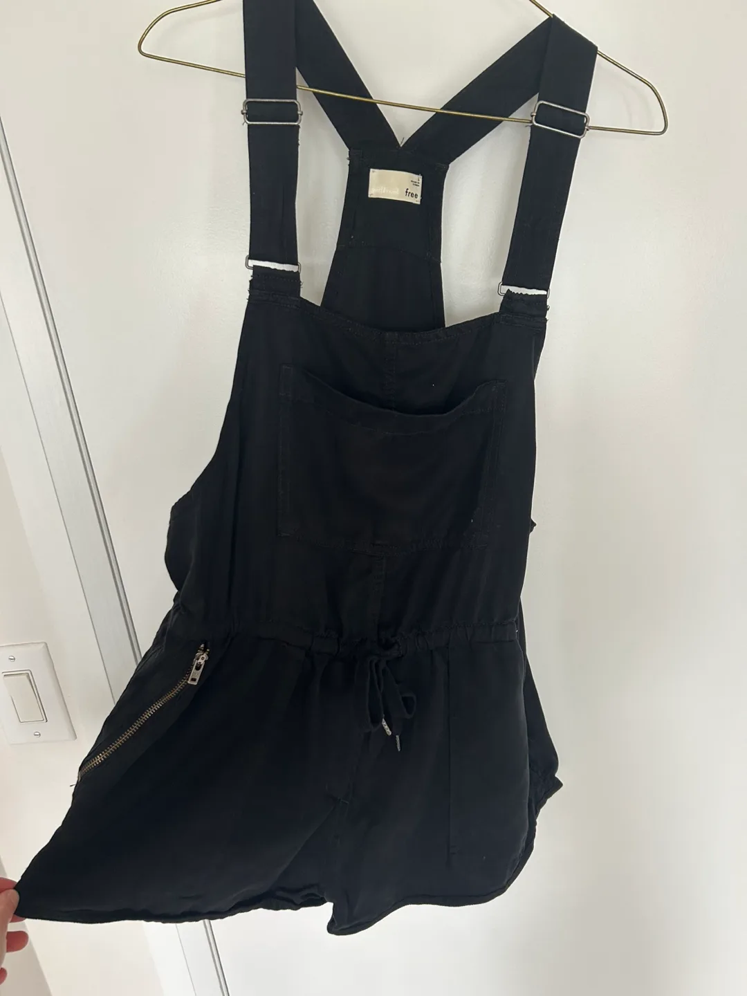 Aritzia Bundle (8pcs) image indicator(5)