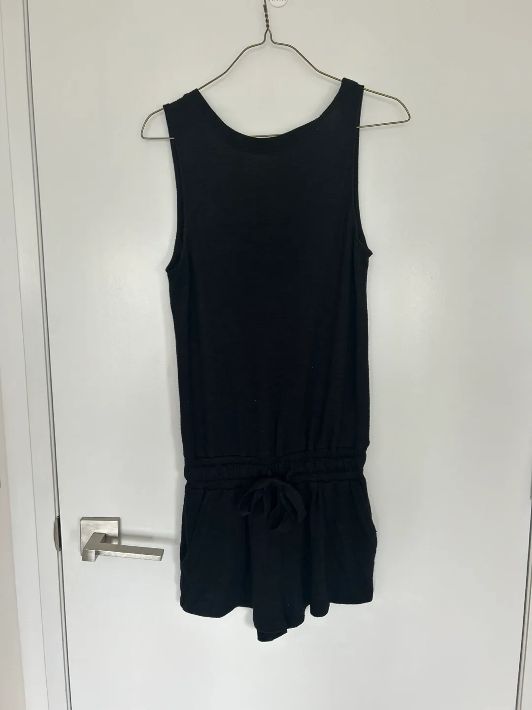 Aritzia Bundle (8pcs) image indicator(4)