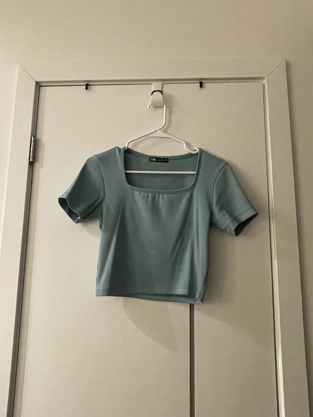 Zara Women's Teal Crop Top - Size Small