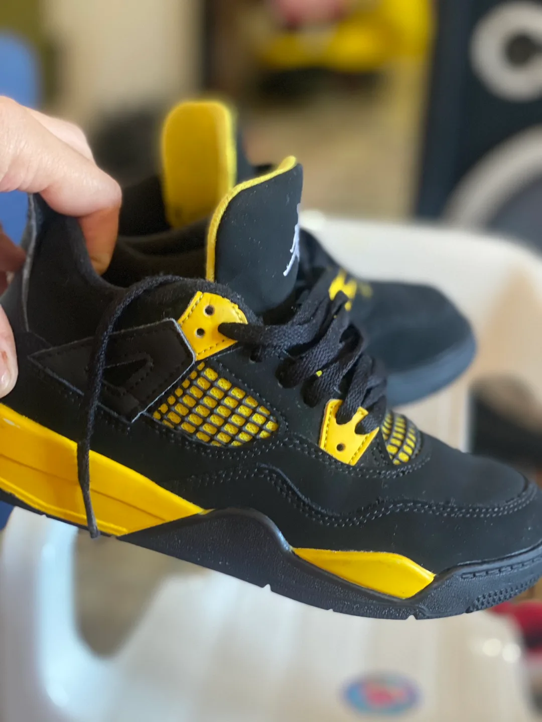 Air Jordan 4 Retro GS 'Thunder’ image indicator(8)