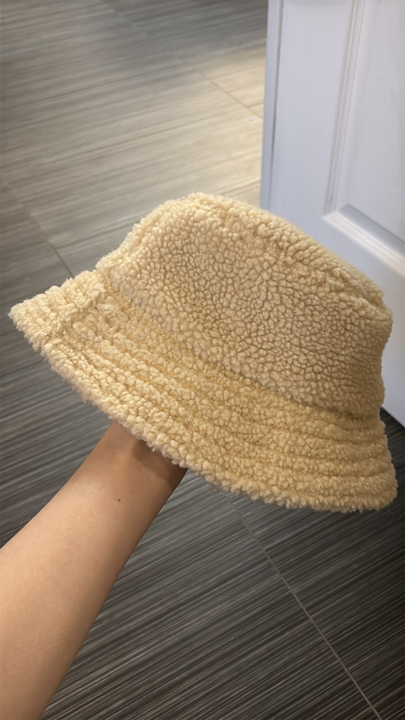Sherpa Bucket Hat - Free With Any Purchase❗️