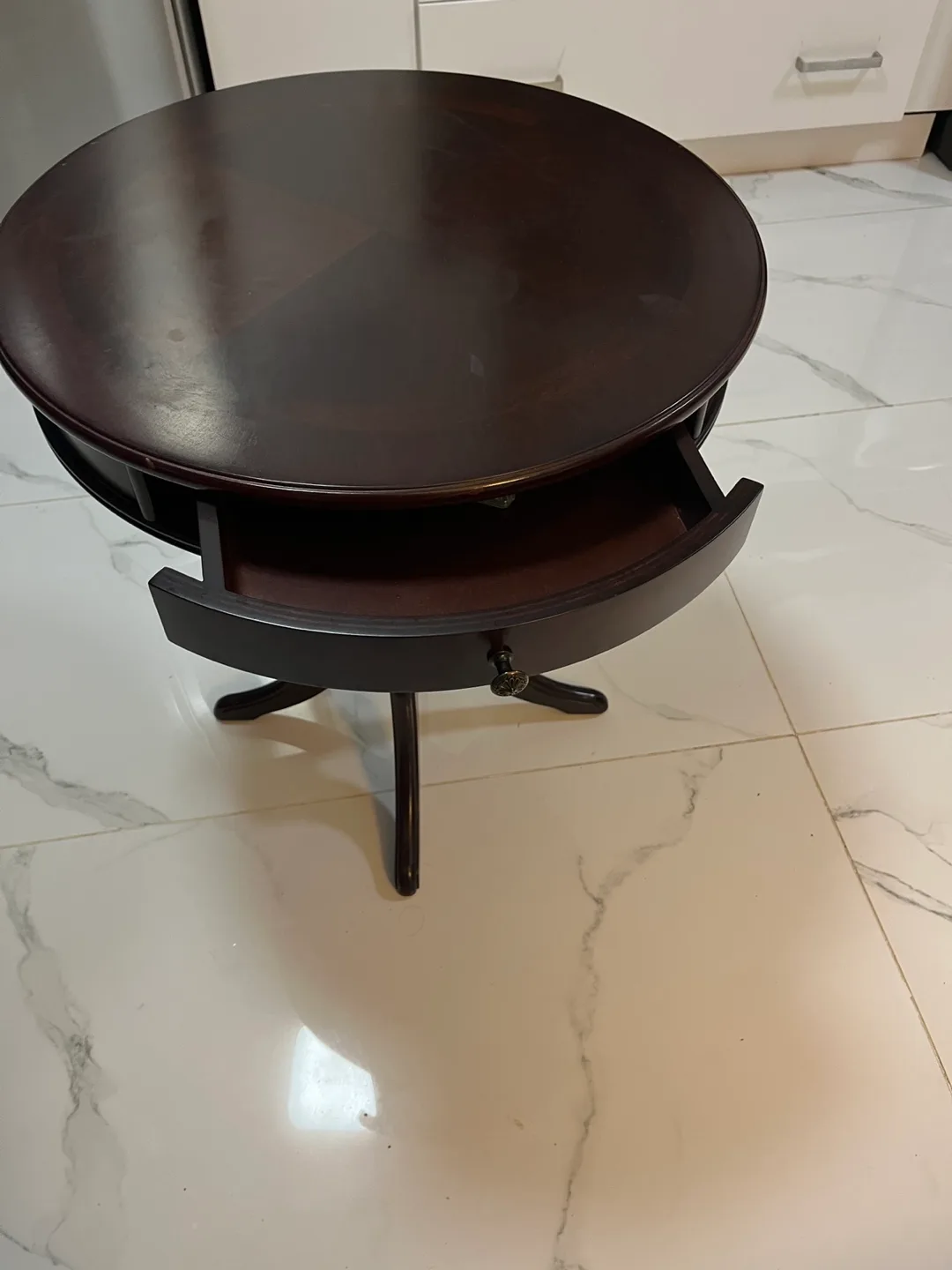 Round end table image indicator(5)