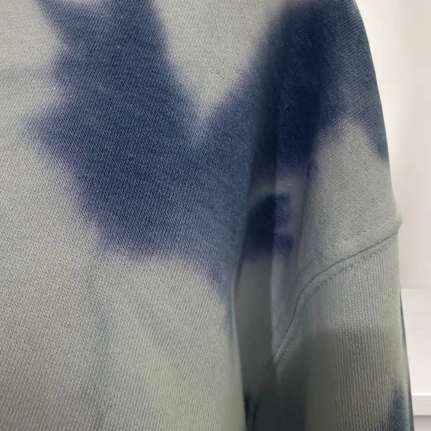 Wild Fable | EUC Tie-Dye Cropped Hoodie - Size XS image indicator(3)