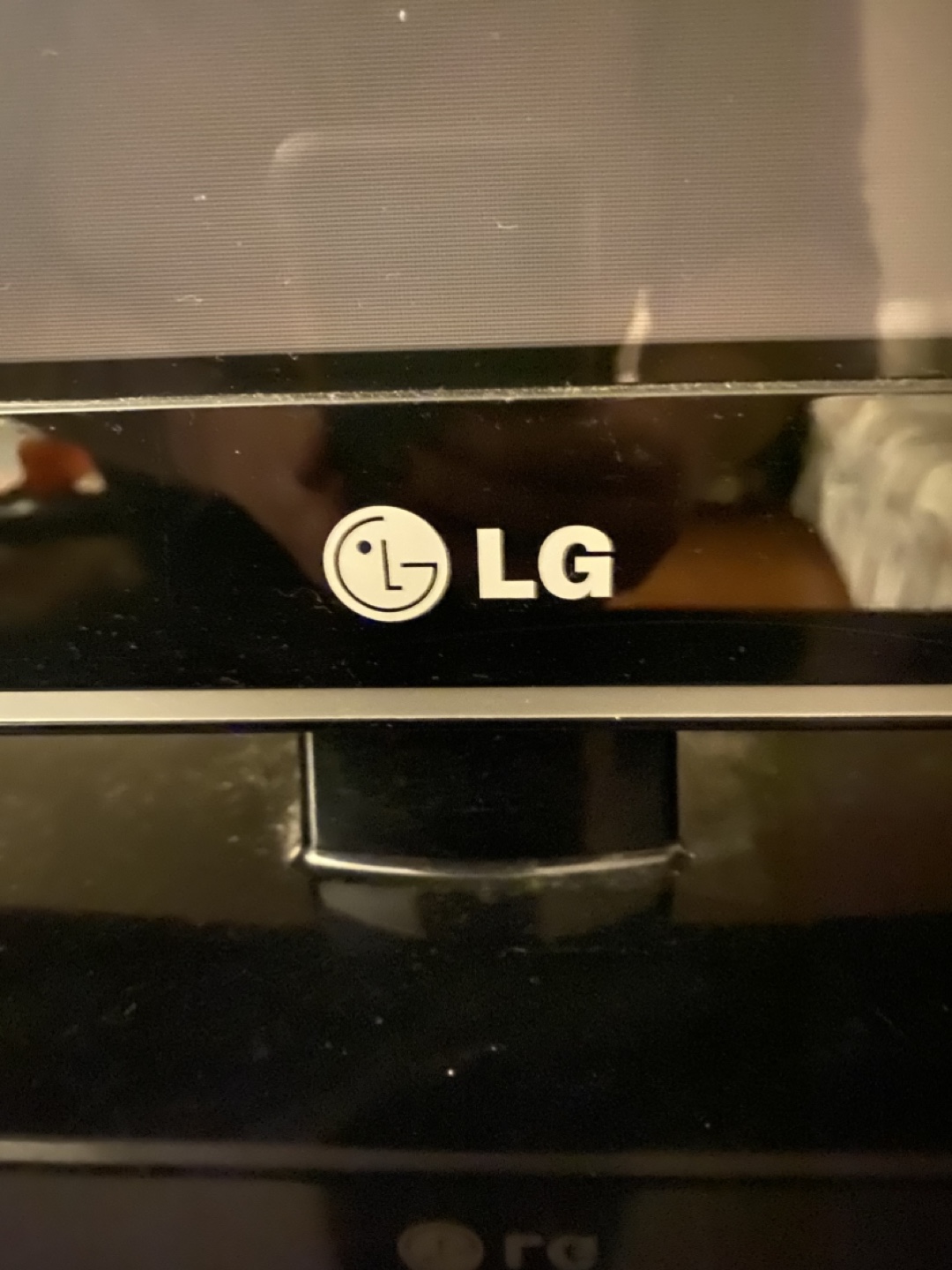 LG Flat Screen TV - Large Screen Size - photo 2