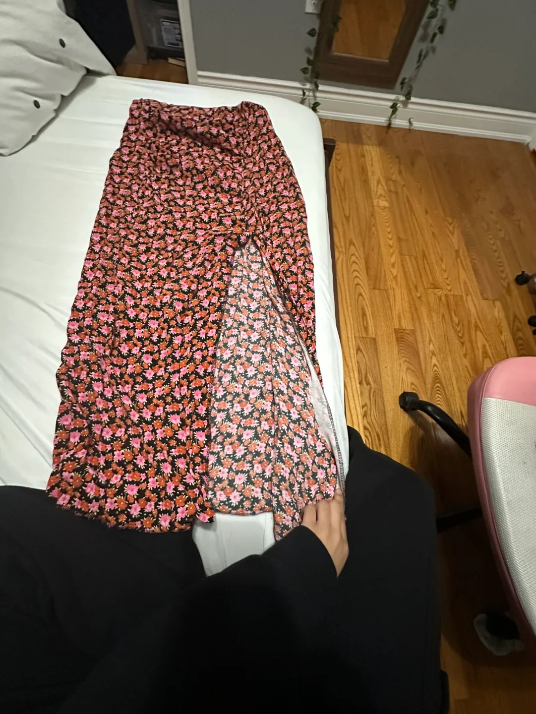 Zara Floral Maxi Skirt Size S image indicator(2)