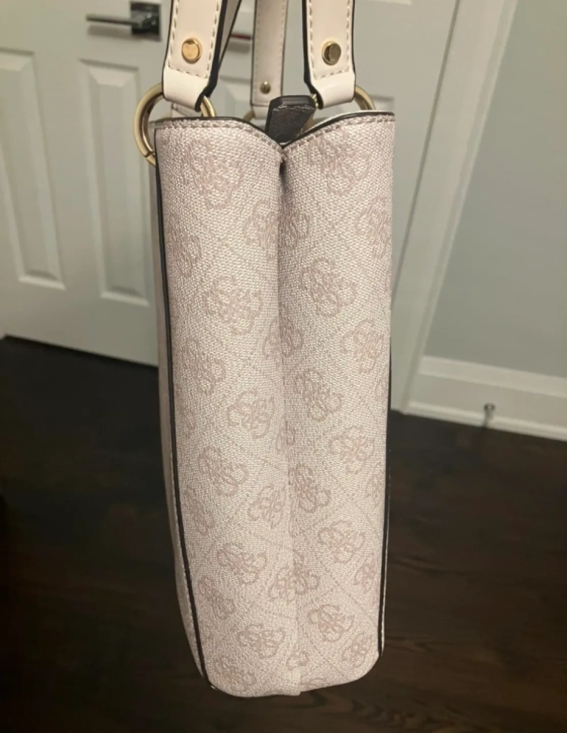 Guess Beige Tote Bag image indicator(9)