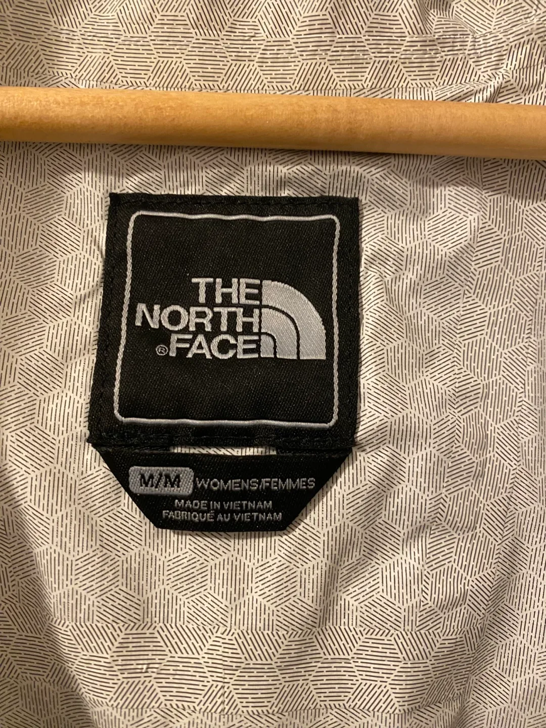 North Face Women’s Waterproof Jacket - M image indicator(4)