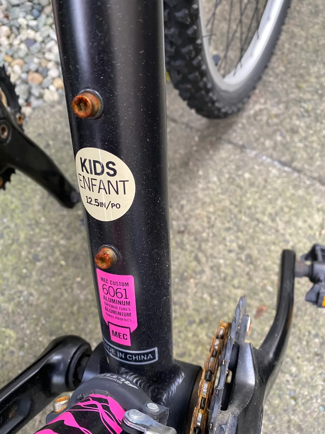 MEC Ace kids mountain bike (pink) image indicator(6)