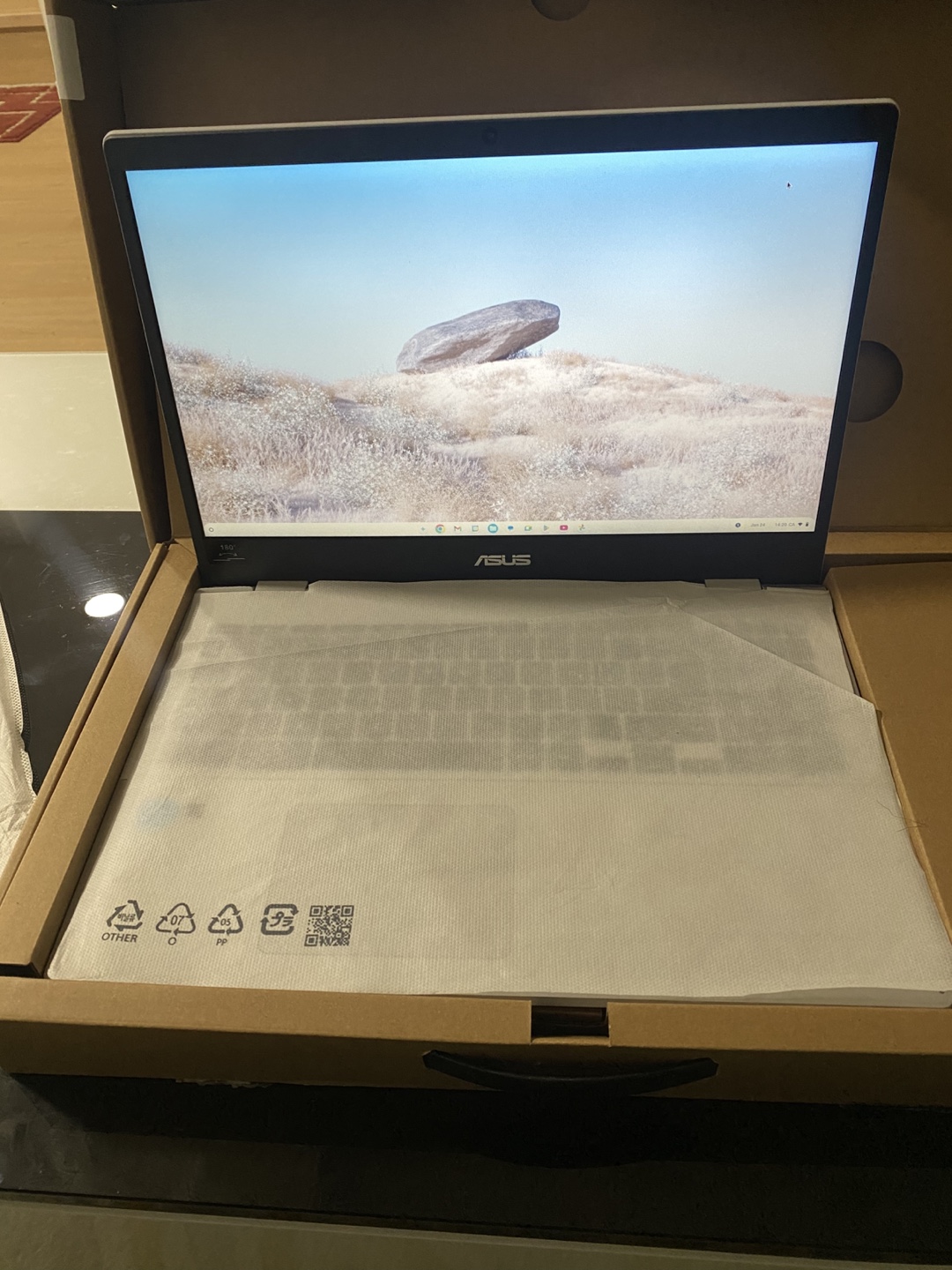 ASUS Chromebook Flip C436FA Laptop - Silver - photo 4