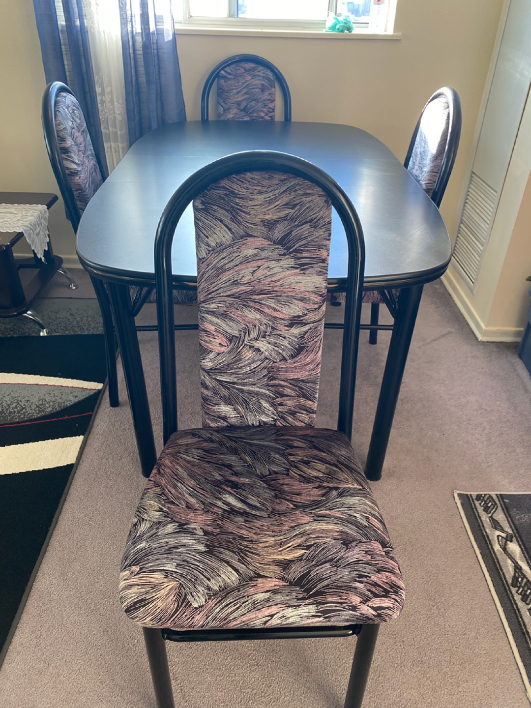 Dinner / Dining table and four chairs - photo 2