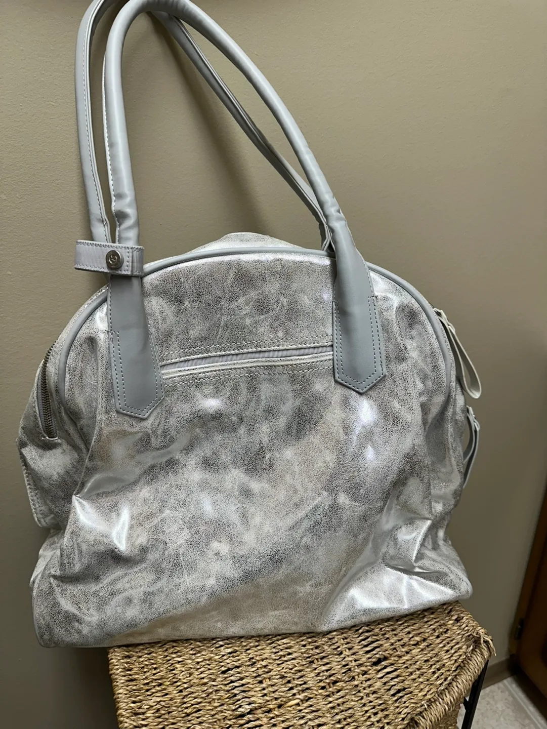 Lululemon Workout/Yoga or Overnight Bag image indicator(2)