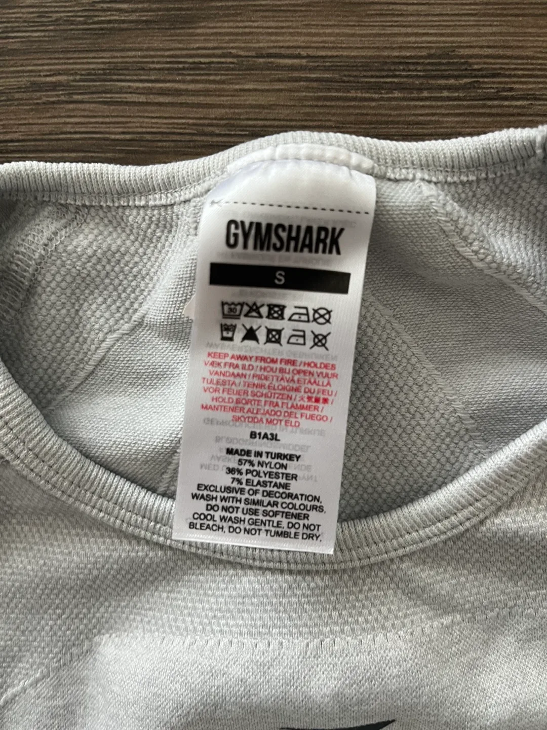 Gymshark Seamless Long Sleeve Crop Top - Size Small image indicator(3)