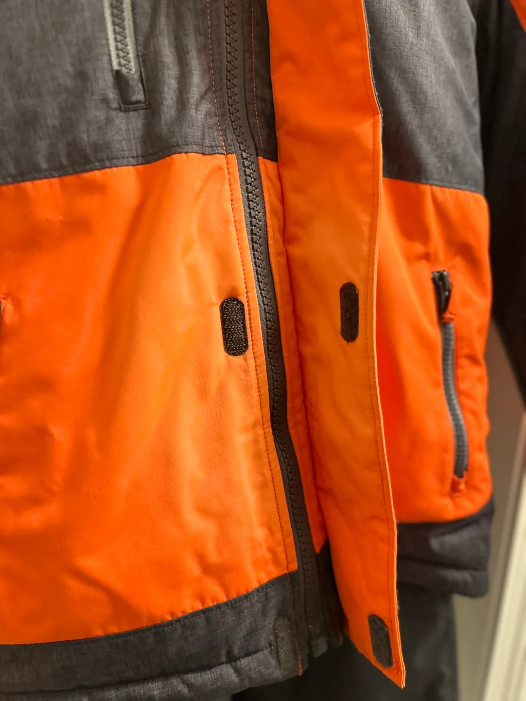 OshKosh B'Gosh Boys' Size 8 Ski Suit - Orange & Grey image indicator(10)