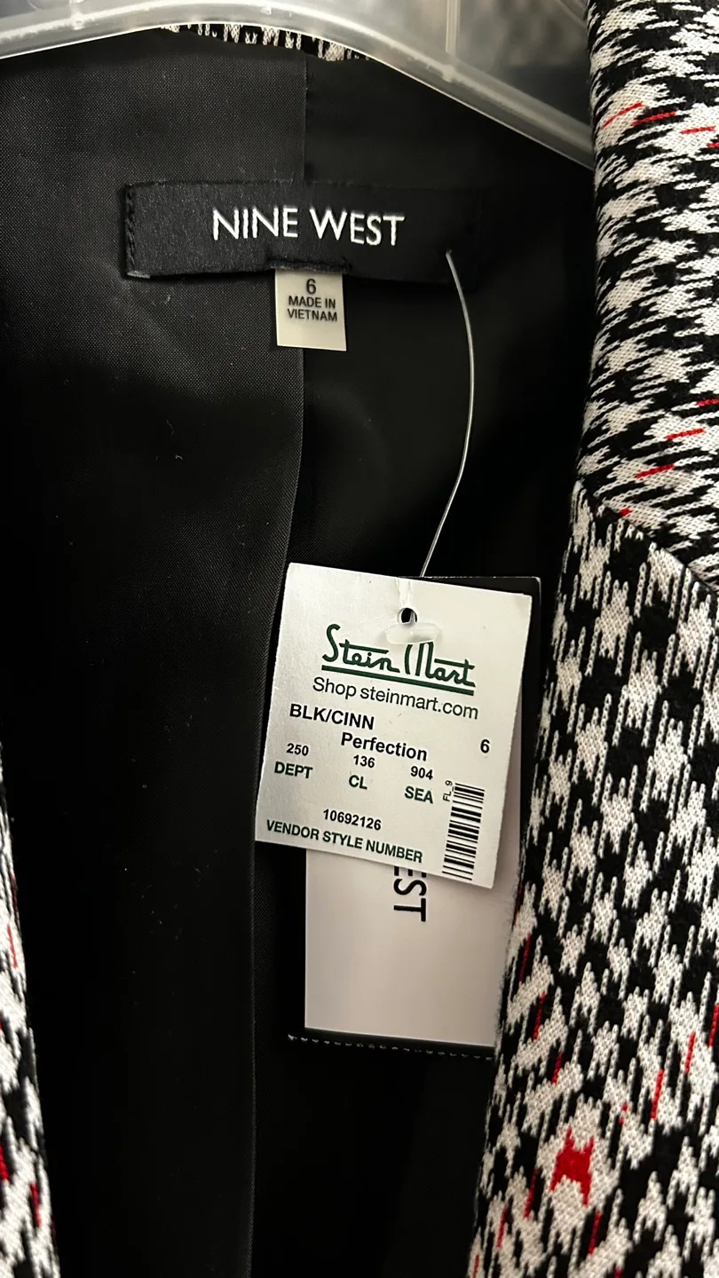 Nine West Women's Black and White Houndstooth Blazer Jacket image indicator(3)