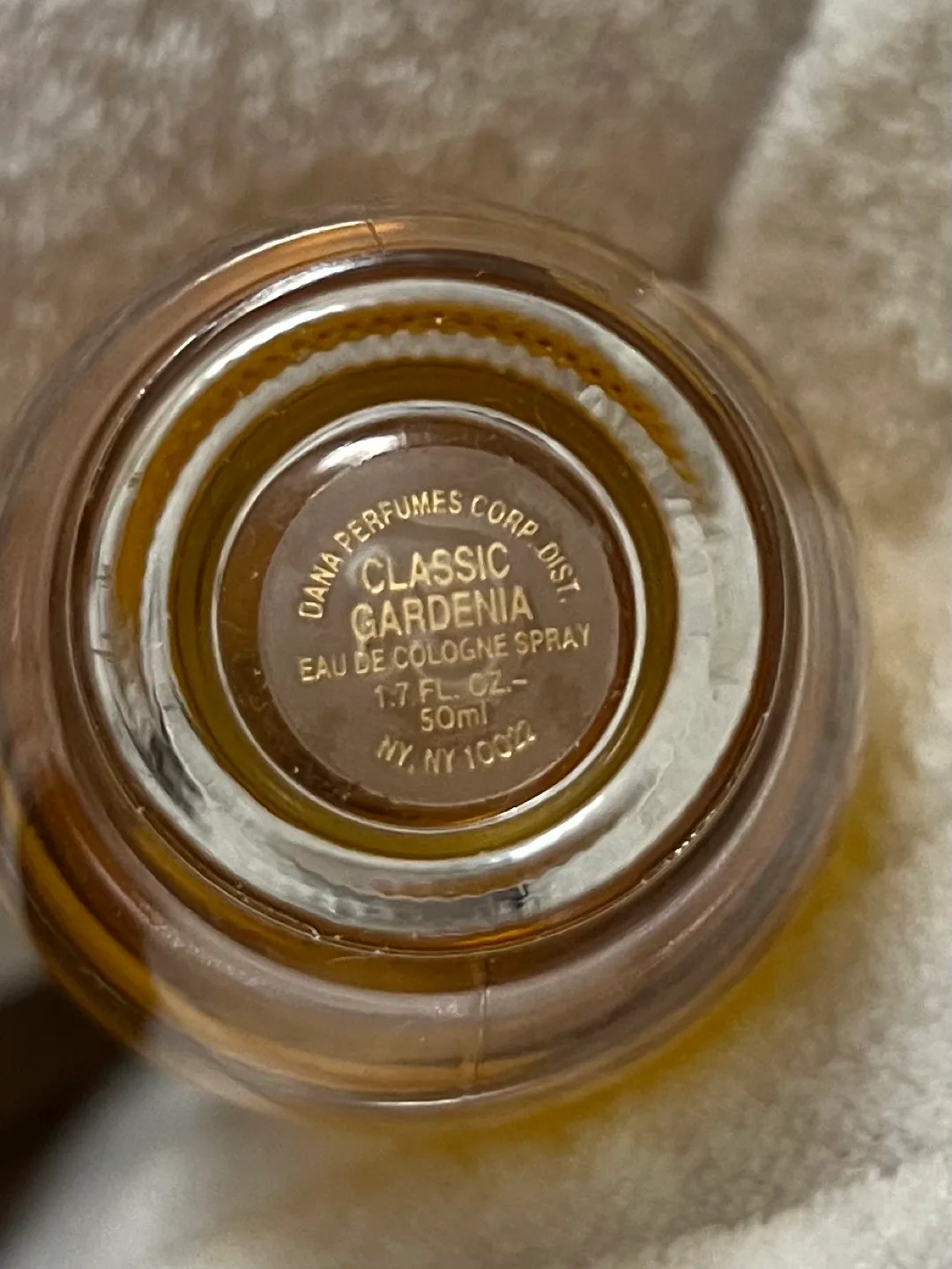 Dana Classic Gardenia Eau de Cologne Spray 50ml image indicator(2)