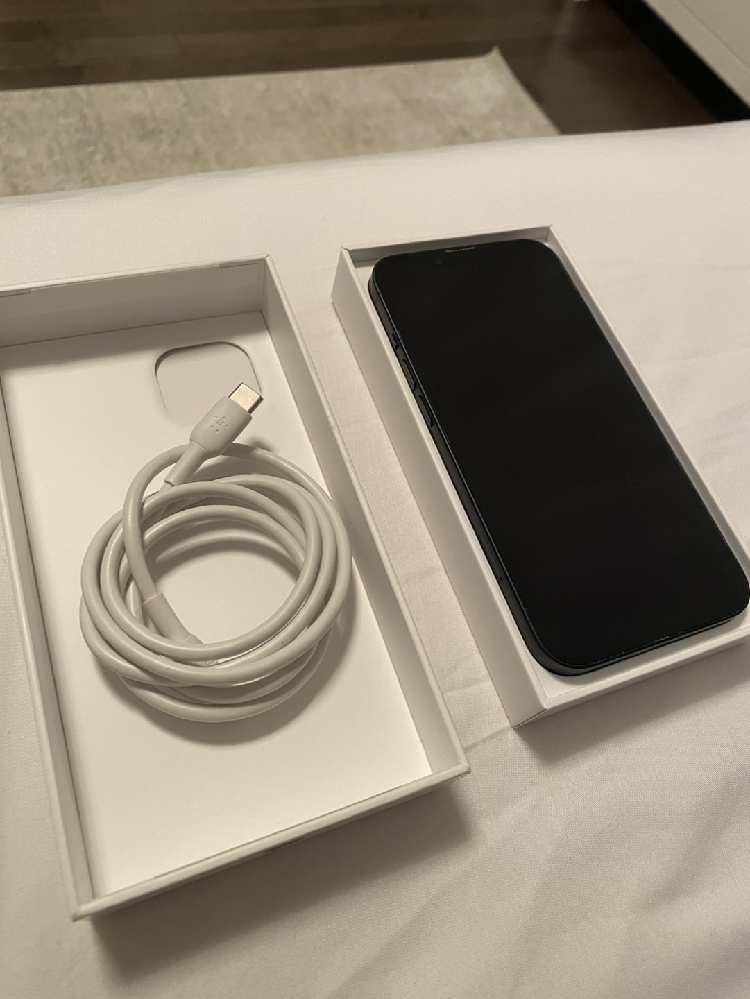 Iphone 13 - 256 GB - photo 2