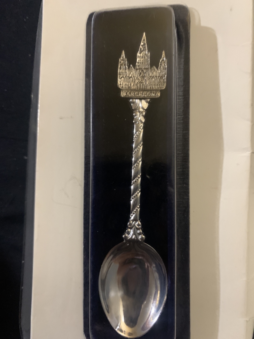 Barcelona Souvenir Spoon - photo 2
