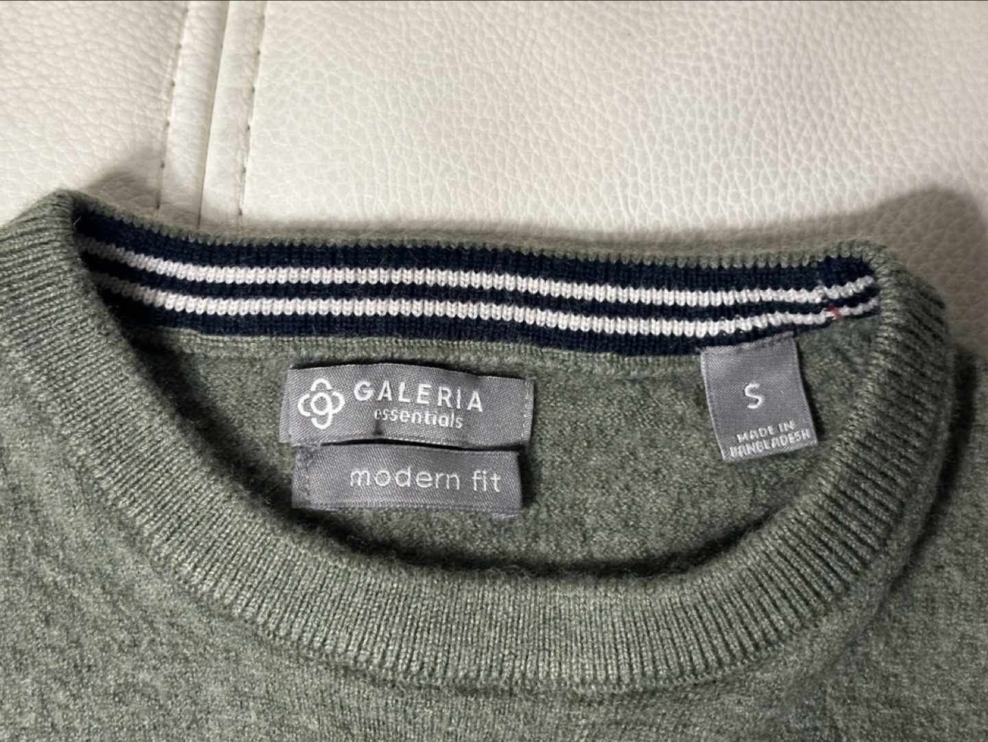 Galeria Essentials Women Size Small Modern Fit Sweater - photo 2